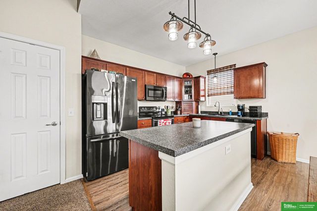 7932 N 152nd Avenue, Bennington, NE 68007