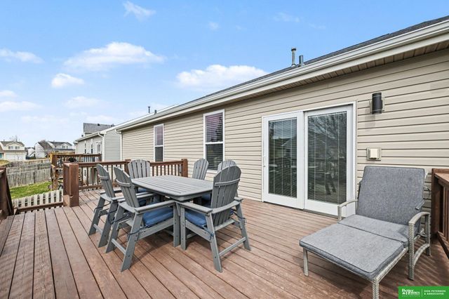 7932 N 152nd Avenue, Bennington, NE 68007