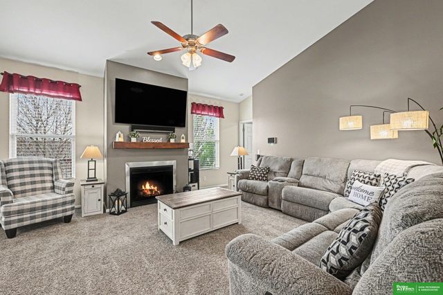 7932 N 152nd Avenue, Bennington, NE 68007