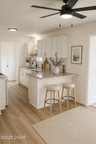 2305 E 24th Street, Joplin, MO 64804