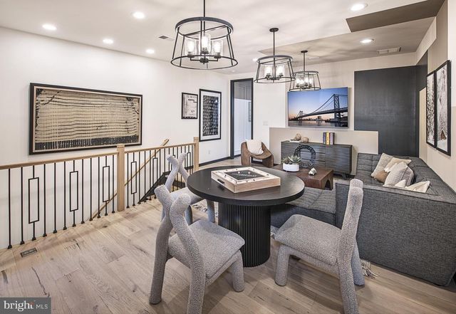 0000 THE WILLIS ELITE, Malvern, PA 19355