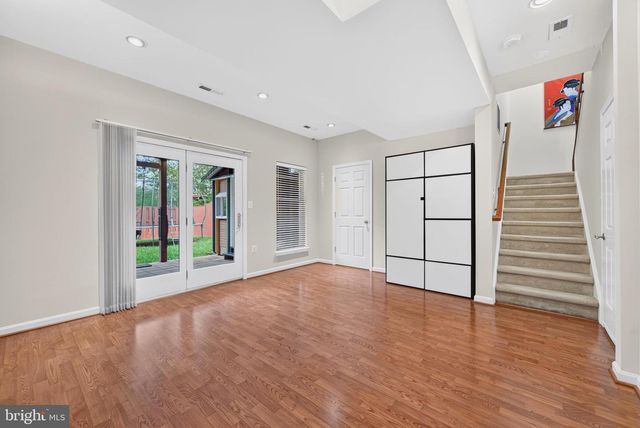 21358 SAWYER SQUARE, Ashburn, VA 20147