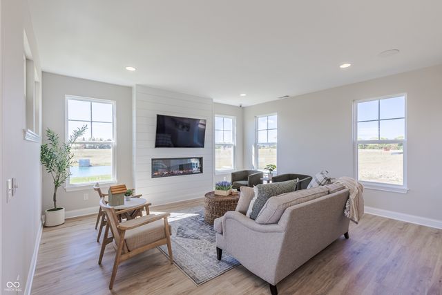 7441 Peristyle Lane, Mccordsville, IN 46055