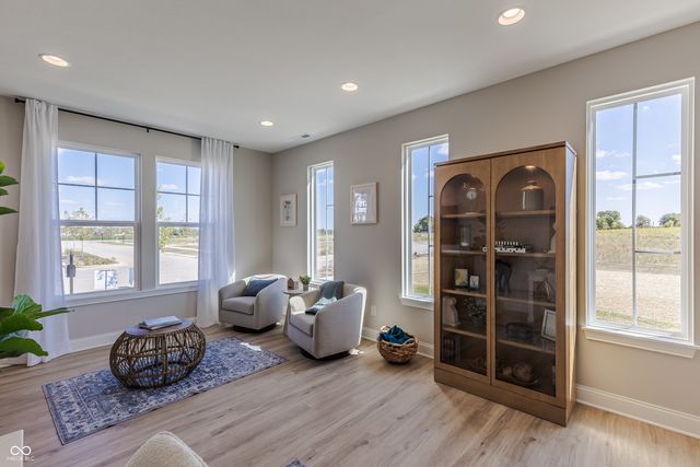 7441 Peristyle Lane, Mccordsville, IN 46055