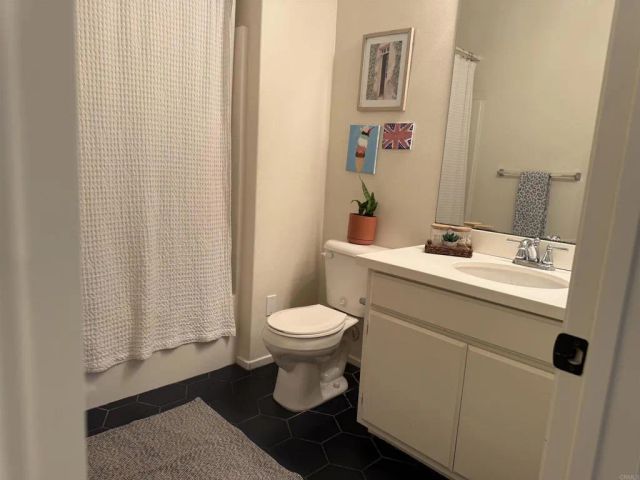 1294 Santa Victoria Road 2, Chula Vista, CA 91913