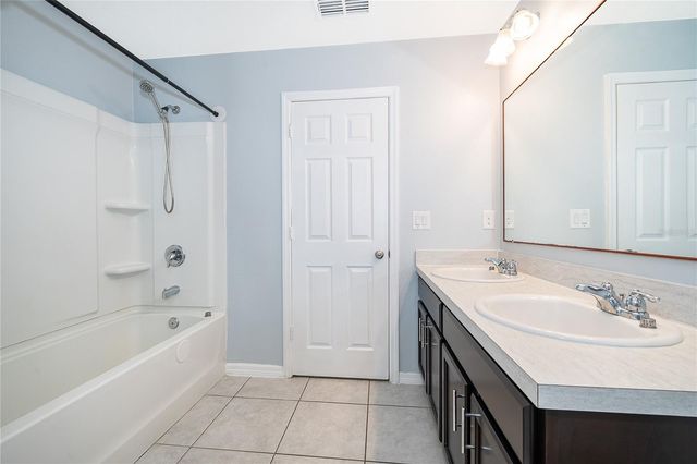 240 MILES COURT, Davenport, FL 33837