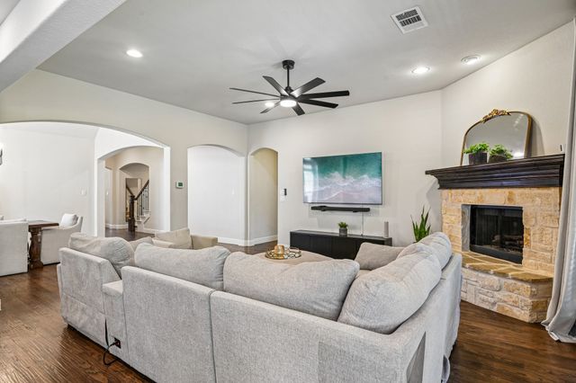821 Patio Street, Little Elm, TX 76227