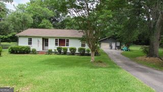 215 Poplar Circle, Lagrange, GA 30241