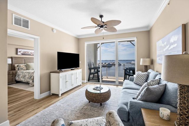 715 NW Flagler Avenue 302, Stuart, FL 34994