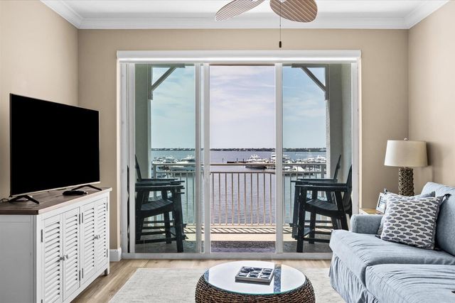 715 NW Flagler Avenue 302, Stuart, FL 34994