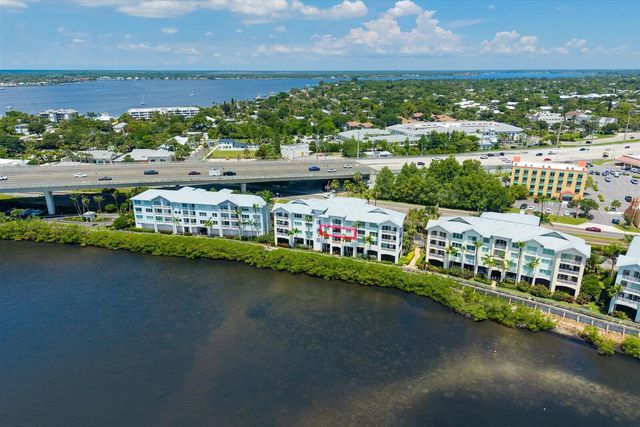 715 NW Flagler Avenue 302, Stuart, FL 34994