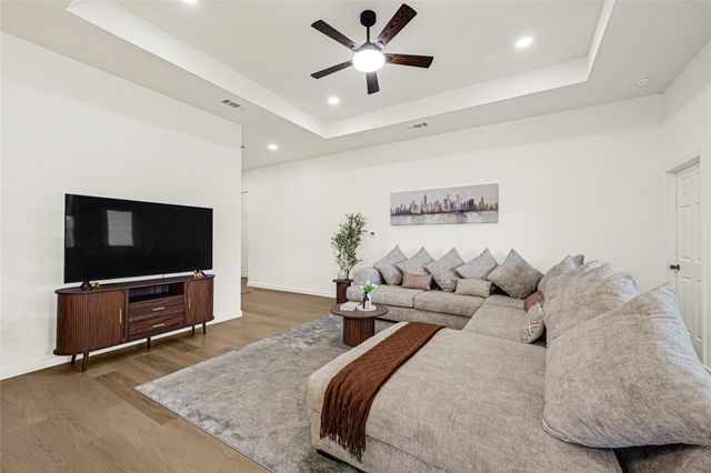16273 Jeet St, Conroe, TX 77306