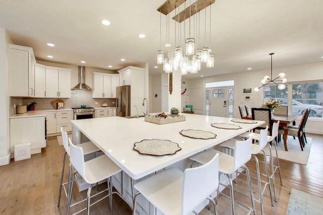 603 Agaming ROAD, Fontana, WI 53125