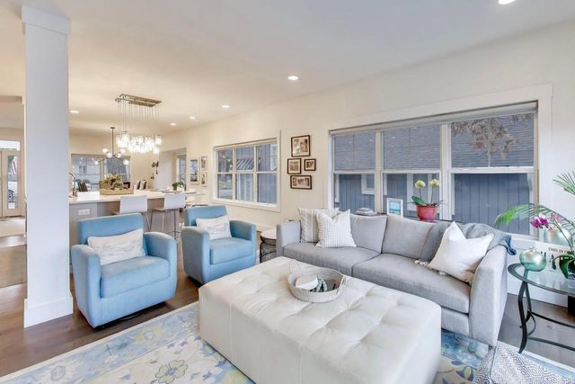 603 Agaming ROAD, Fontana, WI 53125