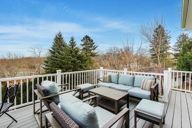 603 Agaming ROAD, Fontana, WI 53125