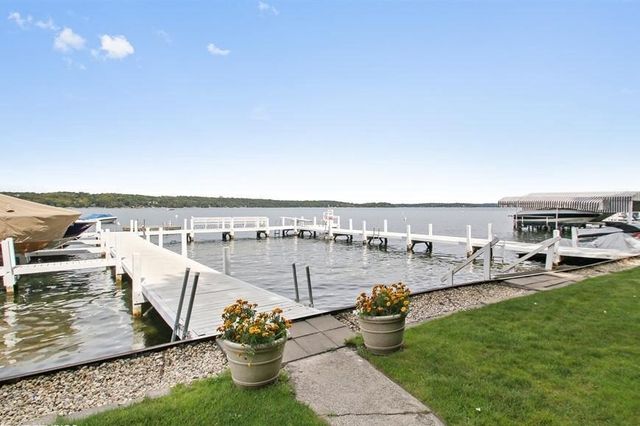 603 Agaming ROAD, Fontana, WI 53125