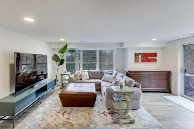 603 Agaming ROAD, Fontana, WI 53125