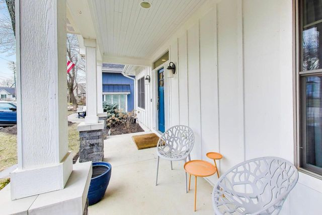 603 Agaming ROAD, Fontana, WI 53125