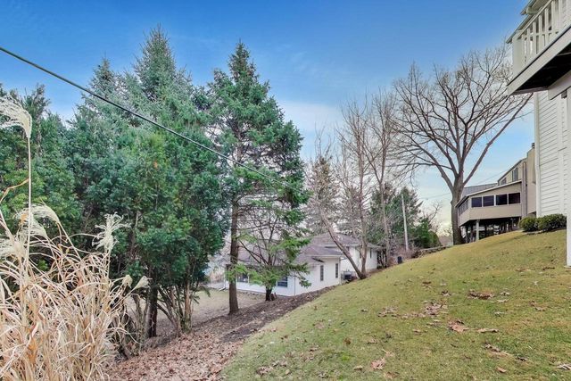 603 Agaming ROAD, Fontana, WI 53125