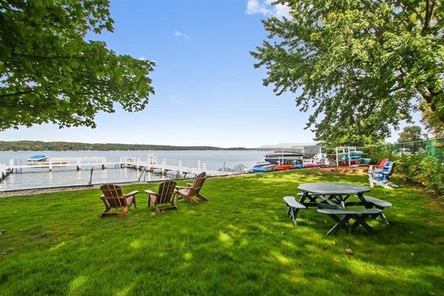 603 Agaming ROAD, Fontana, WI 53125