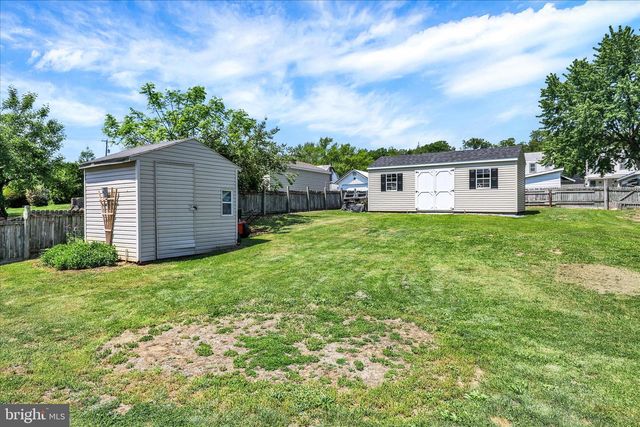 2417 MIFFLIN ST, Lebanon, PA 17046