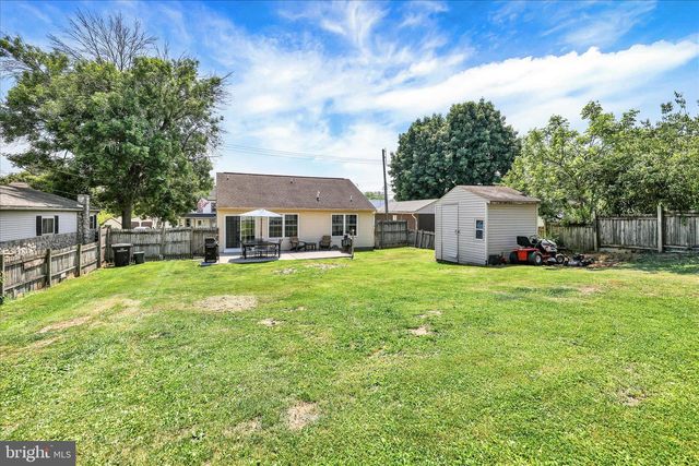 2417 MIFFLIN ST, Lebanon, PA 17046