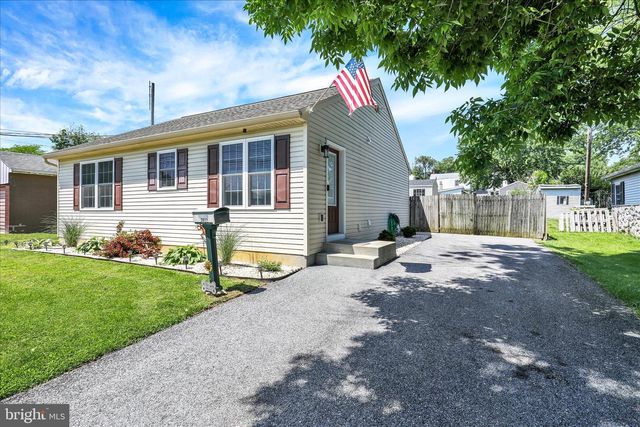 2417 MIFFLIN ST, Lebanon, PA 17046