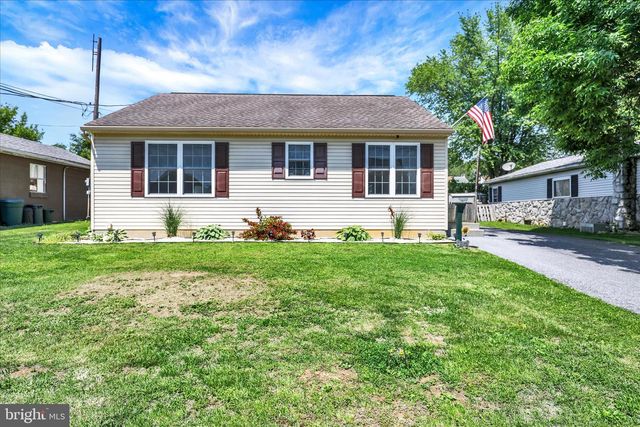 2417 MIFFLIN ST, Lebanon, PA 17046