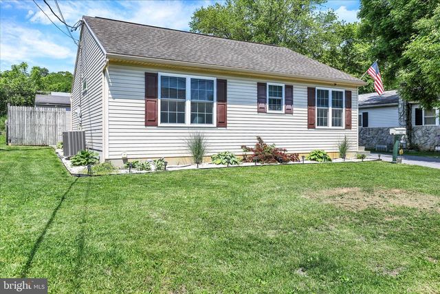 2417 MIFFLIN ST, Lebanon, PA 17046