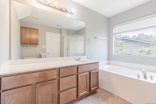 326 DIANA DR, Converse, TX 78109