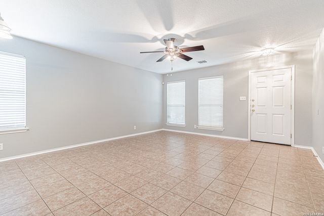 326 DIANA DR, Converse, TX 78109