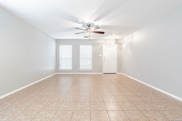 326 DIANA DR, Converse, TX 78109