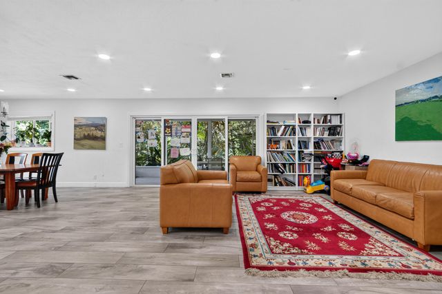 9404 NW 37TH Court, Coral Springs, FL 33065