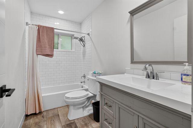 9404 NW 37TH Court, Coral Springs, FL 33065