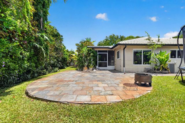 9404 NW 37TH Court, Coral Springs, FL 33065