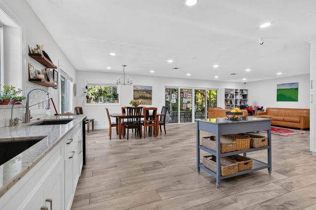 9404 NW 37TH Court, Coral Springs, FL 33065