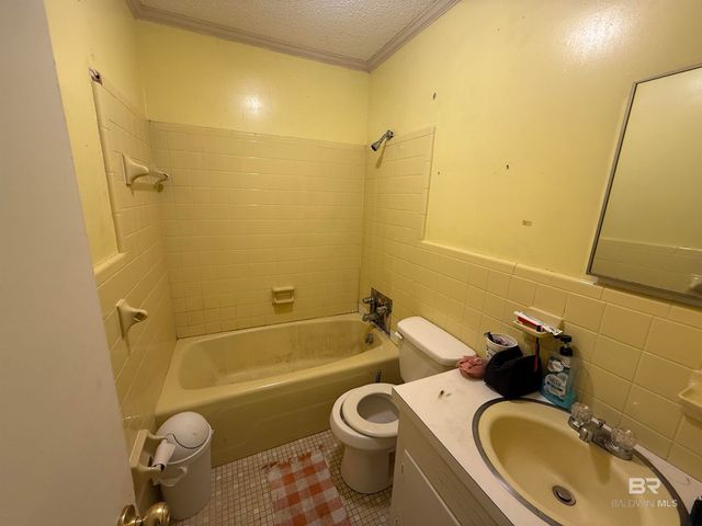 2807 Pea Ridge Road, Brewton, AL 36426