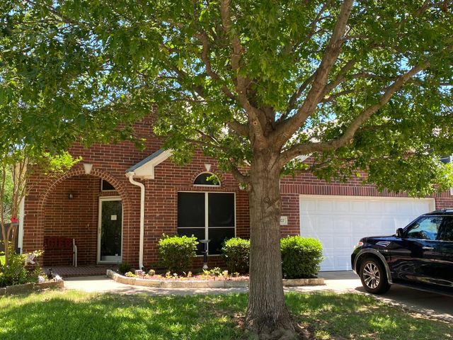 5827 Silver Sage Lane, Grand Prairie, TX 75052