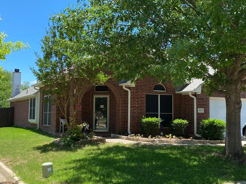 5827 Silver Sage Lane, Grand Prairie, TX 75052