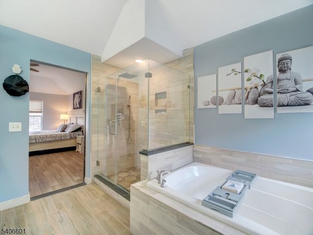 37 Lazarus Dr, Roxbury Twp., NJ 07852