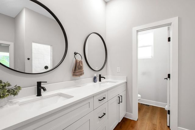 2246 S Nicole Circle, Andover, KS 67002