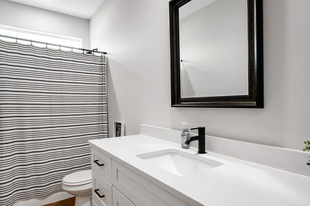 2246 S Nicole Circle, Andover, KS 67002