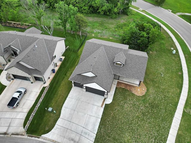 2246 S Nicole Circle, Andover, KS 67002