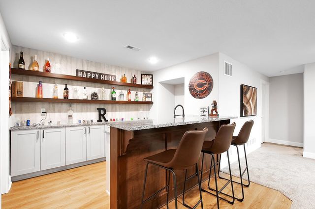 2246 S Nicole Circle, Andover, KS 67002