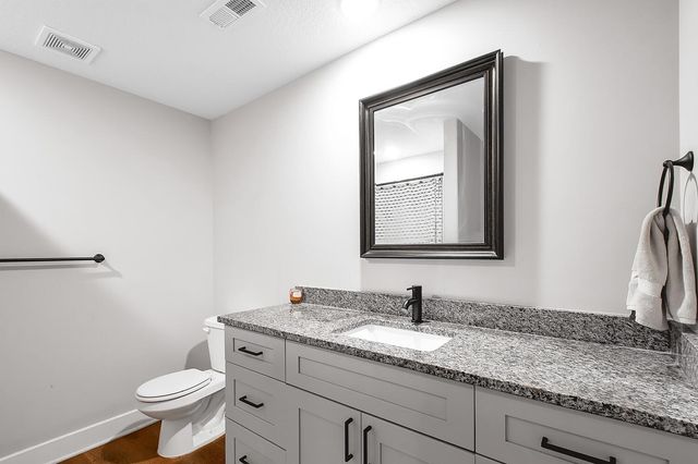 2246 S Nicole Circle, Andover, KS 67002