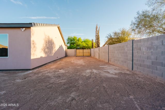 9917 W ARVADA Drive, Arizona City, AZ 85123