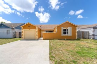 20370 NW 32nd Ave, Miami Gardens, FL 33056