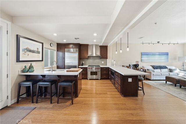 338 5th Street, Huntington Beach, CA 92648