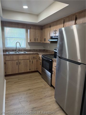 1801 Kent Drive, Sebring, FL 33870