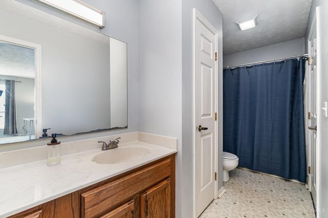 5399 Country Ridge Drive, Mason, OH 45040